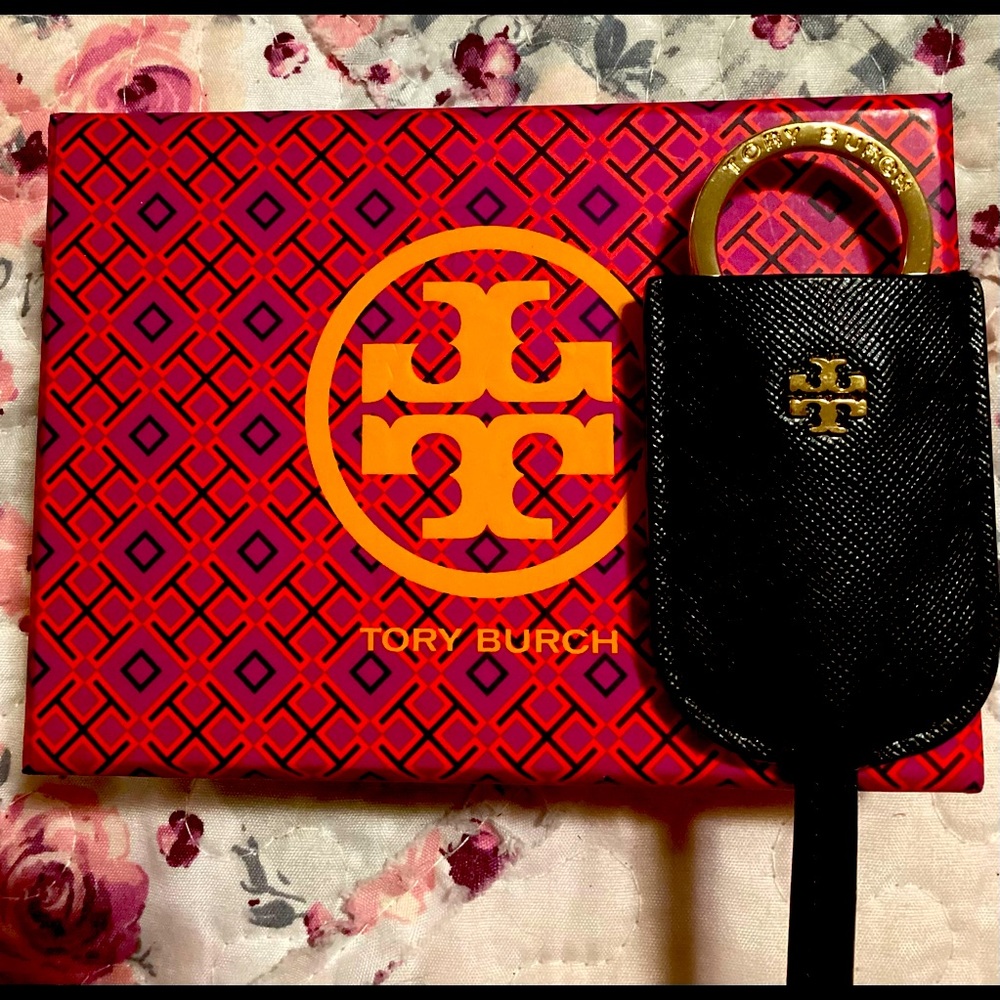 TORY BURCH KEY holder New In Box 🌹